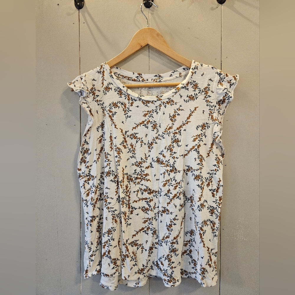 Floral Top By Maurices
